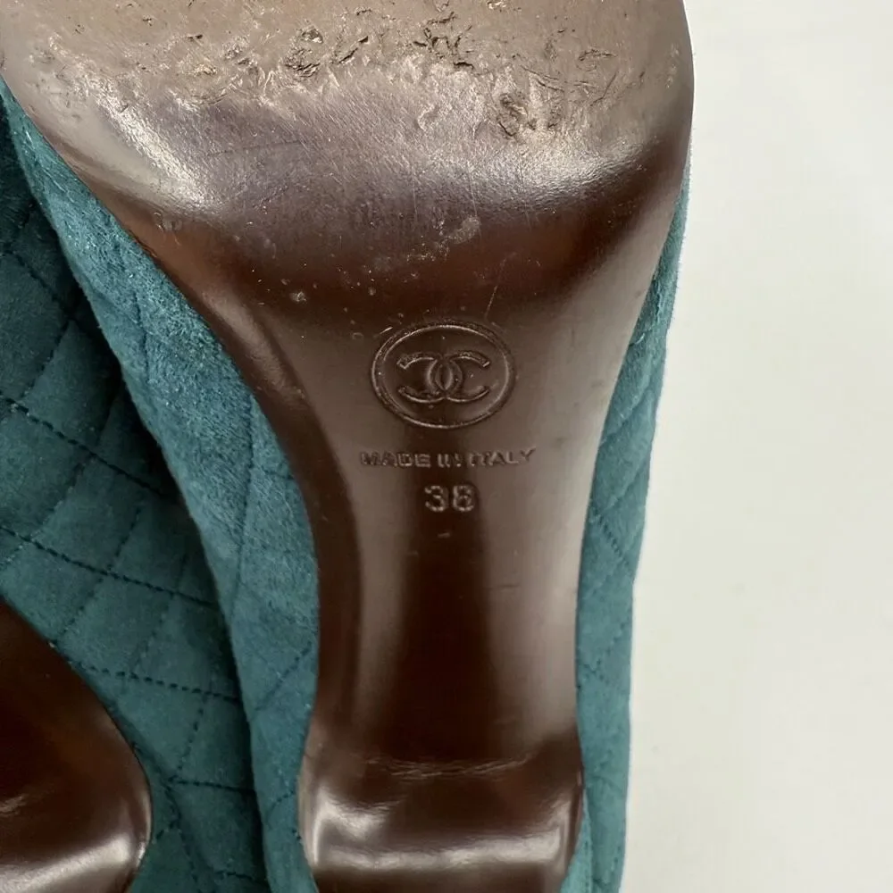 Chanel Teal Quilted Suede Cap Toe Pumps CC Logo Stiletto Heels EU 38